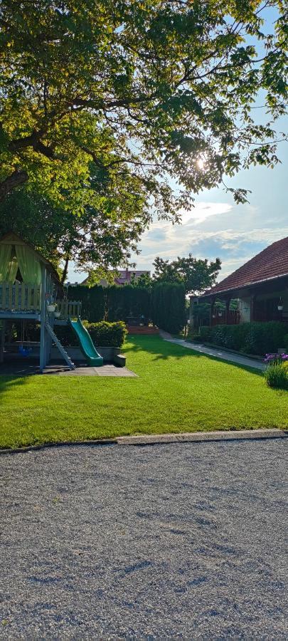 Appartement Aurora Haz à Zalakaros Extérieur photo